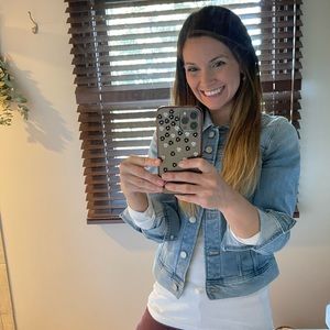 Meet your Posher, Jessica